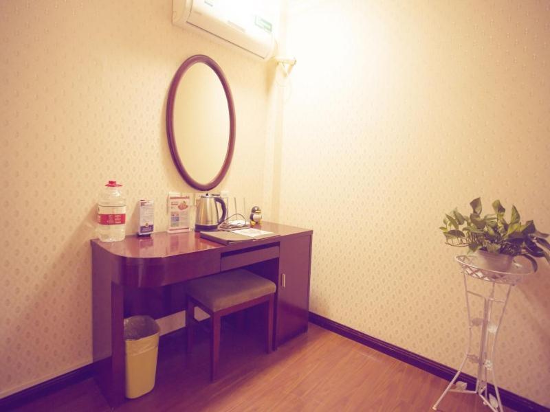 Greentree Inn Shanxi Yan An Luochuan Fuqian Street Express Hotel Eksteriør billede