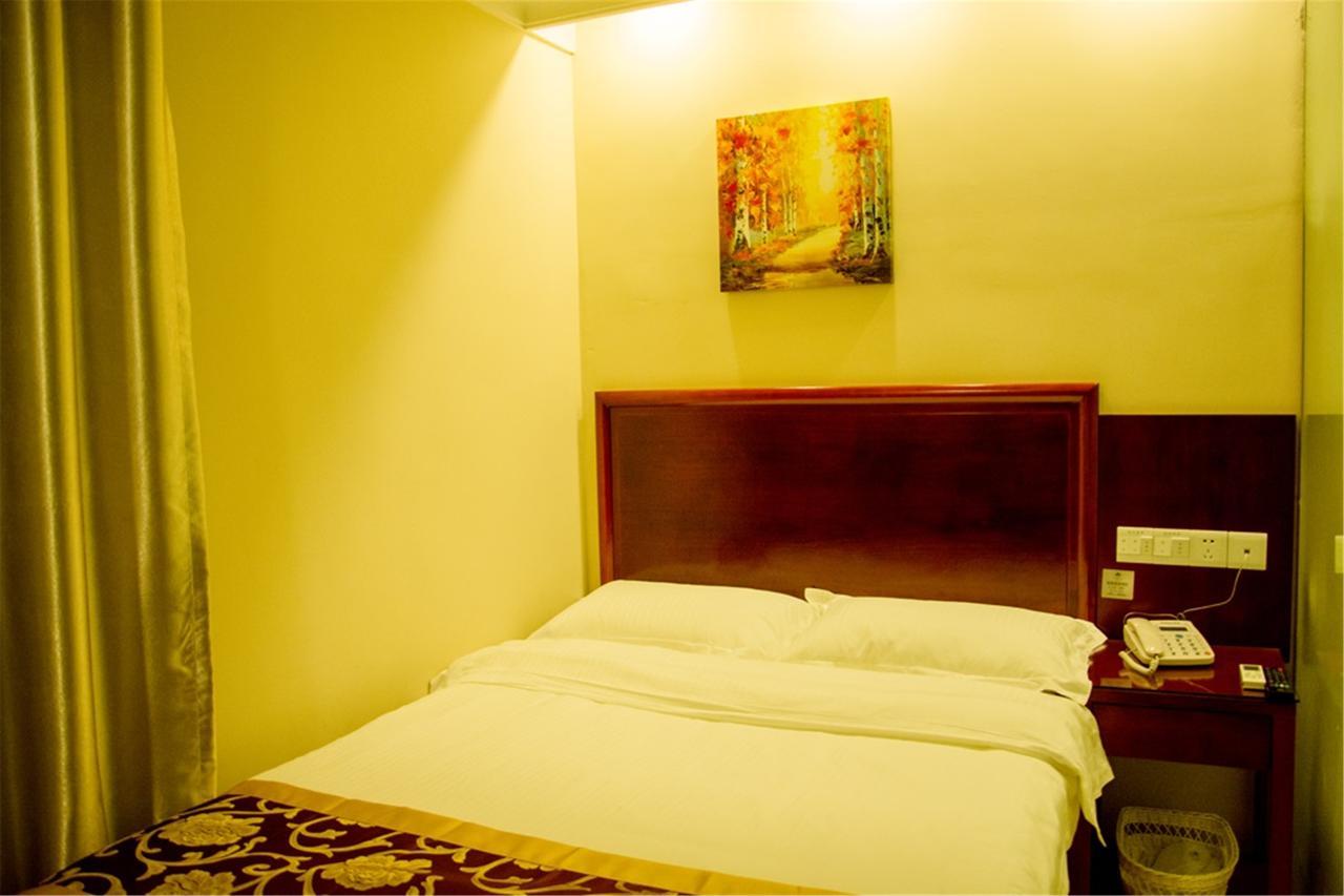 Greentree Inn Shanxi Yan An Luochuan Fuqian Street Express Hotel Eksteriør billede